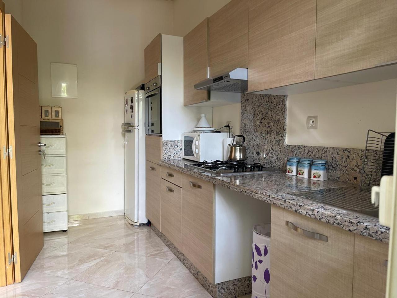 The Garden Corner Apartment Bouznika Exterior photo